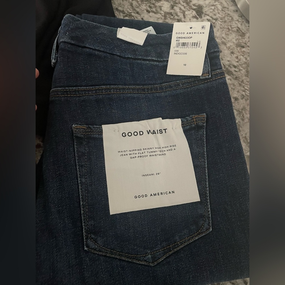 NWT Good American Good Waist Step Hem Jeans Size 10/30 - Picture 5 of 5